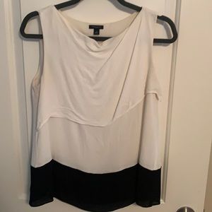 Ann Taylor Black and White Color Block Tank Top Size 8